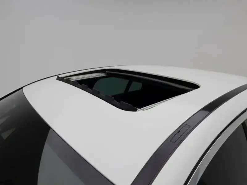 2023 Mercedes-Benz E-Класс с пробегом 21 364 км