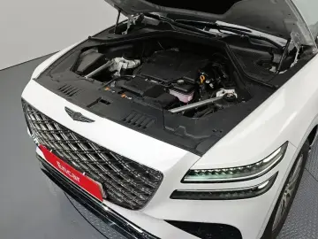 2023 Genesis GV80 с пробегом 20 956 км