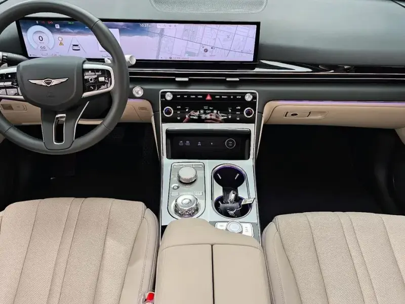 2023 Genesis GV80 с пробегом 20 956 км