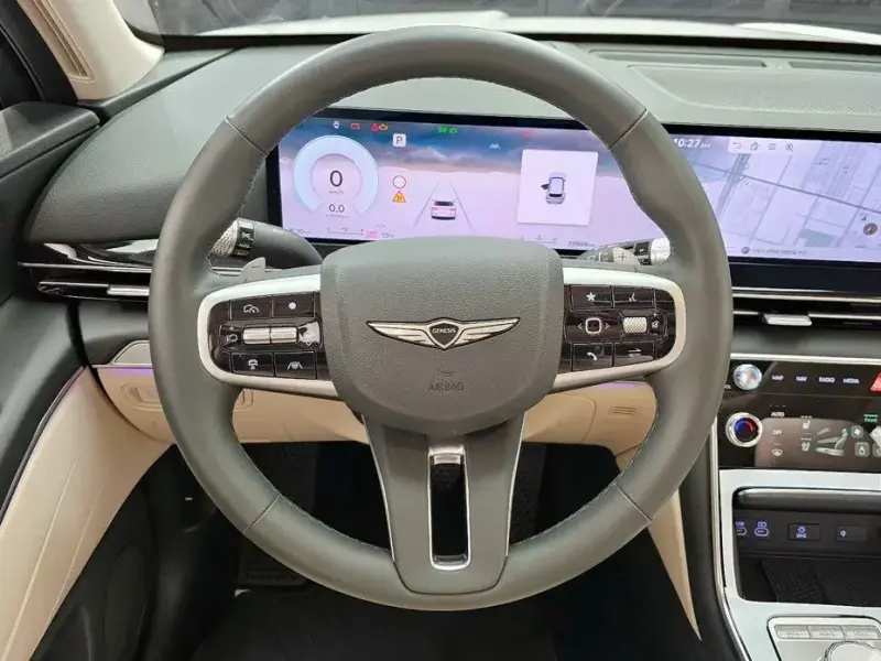 2023 Genesis GV80 с пробегом 20 956 км