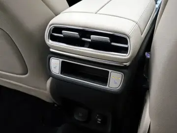 2023 Genesis GV80 с пробегом 20 956 км