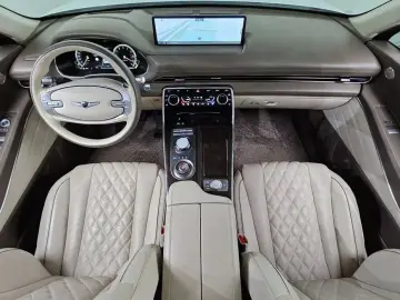 2023 Genesis GV80 с пробегом 22 064 км