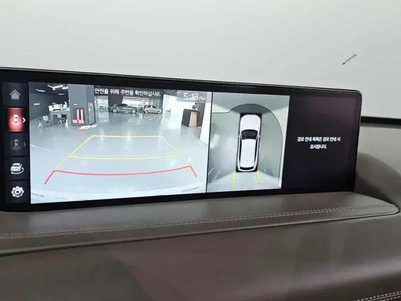 2023 Genesis GV80 с пробегом 22 064 км