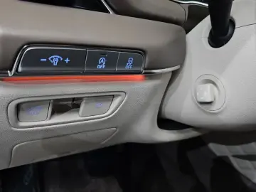 2023 Genesis GV80 с пробегом 22 064 км