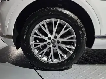 2023 Genesis GV80 с пробегом 53 303 км