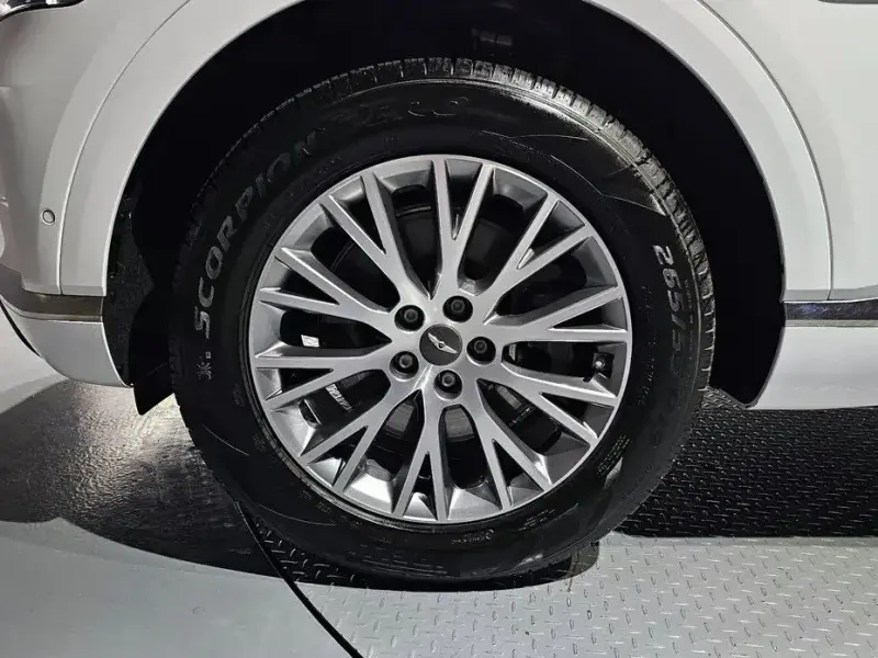 2023 Genesis GV80 с пробегом 53 303 км