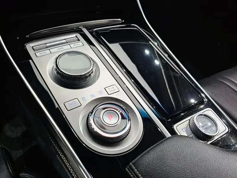 2023 Genesis GV80 с пробегом 53 303 км