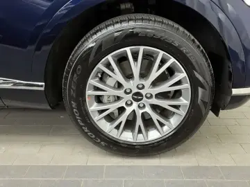 2023 Genesis GV80 с пробегом 11 951 км