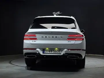 2023 Genesis GV80 с пробегом 43 638 км