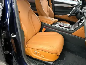 2023 Genesis GV80 с пробегом 11 951 км