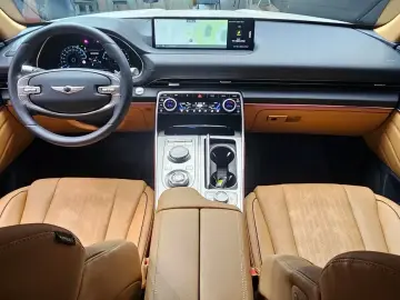 2023 Genesis GV80 с пробегом 43 638 км