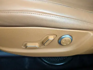 2023 Genesis GV80 с пробегом 11 951 км