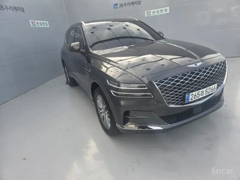 2023 Genesis GV80 с пробегом 26 162 км