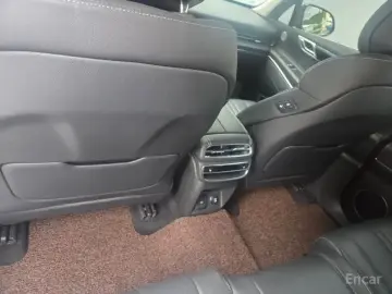 2023 Genesis GV80 с пробегом 26 162 км