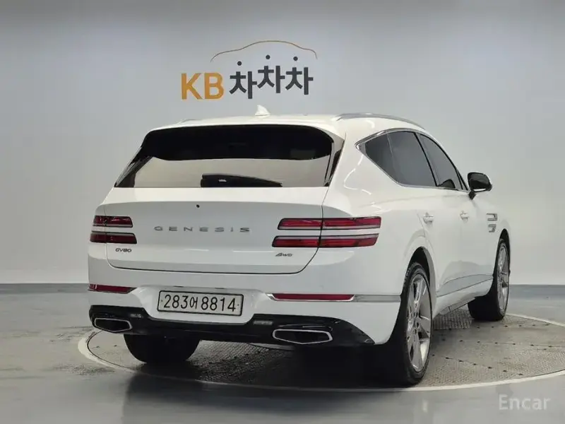 2023 Genesis GV80 с пробегом 48 949 км