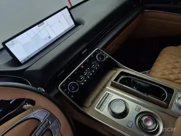2023 Genesis GV80 с пробегом 48 949 км