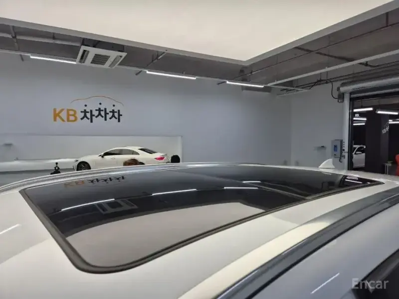 2023 Genesis GV80 с пробегом 48 949 км
