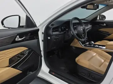 2020 Kia K7 с пробегом 96 331 км