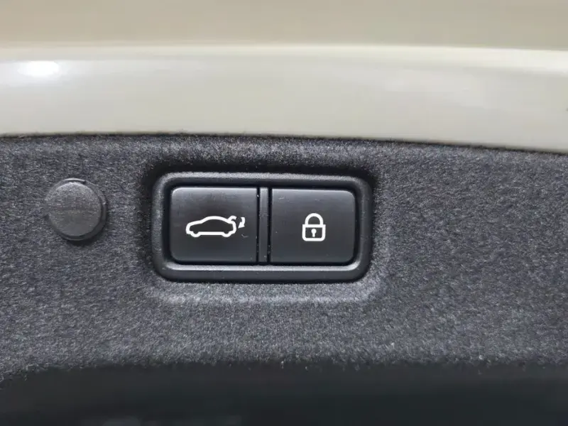 2020 Kia K7 с пробегом 96 331 км