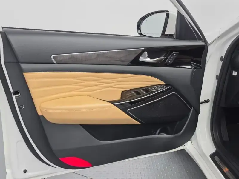 2020 Kia K7 с пробегом 96 331 км