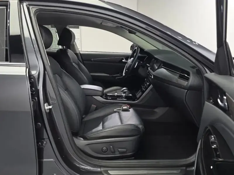 2019 Kia K7 с пробегом 75 695 км