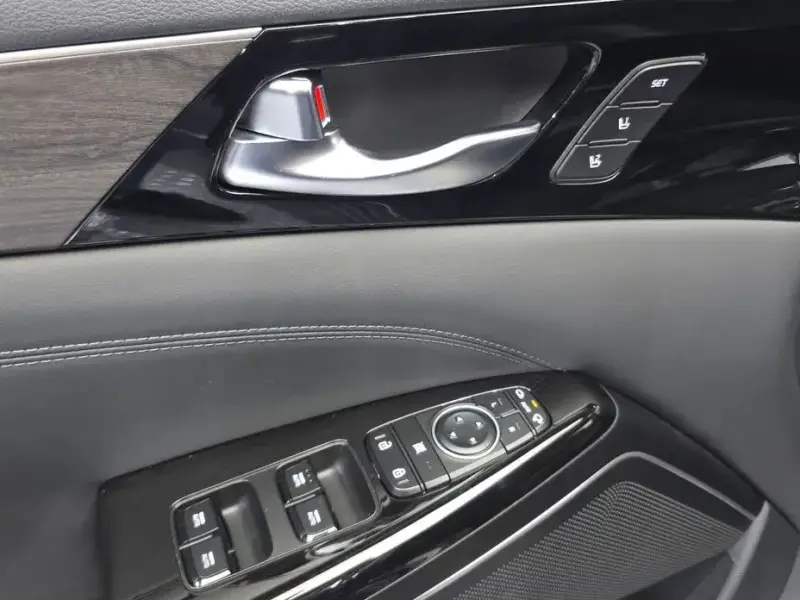 2019 Kia K7 с пробегом 75 695 км