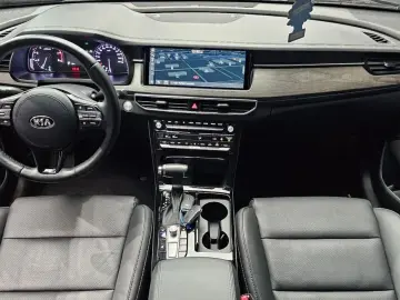 2020 Kia K7 с пробегом 32 990 км