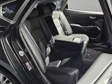 2020 Kia K7 с пробегом 32 990 км