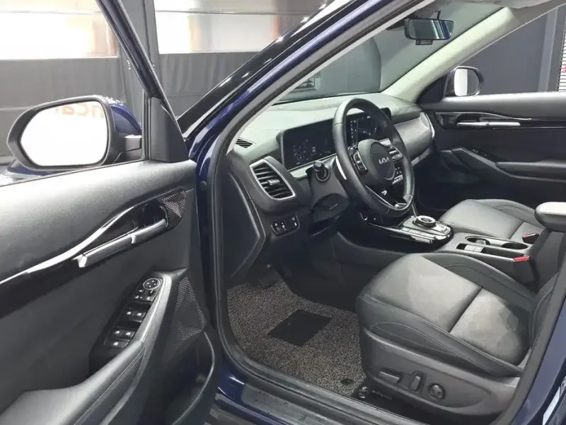 2023 Kia Seltos с пробегом 7 077 км