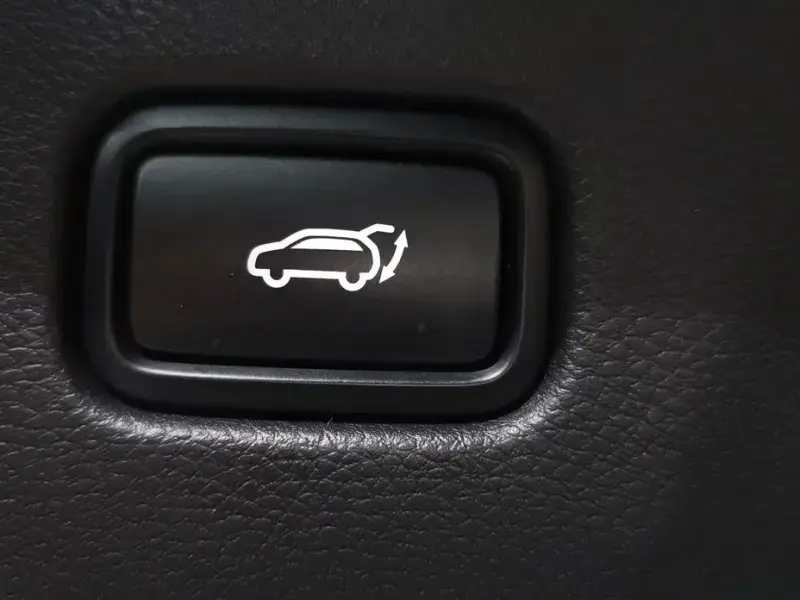 2023 Kia Seltos с пробегом 7 077 км