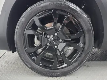 2023 Kia Seltos с пробегом 33 848 км