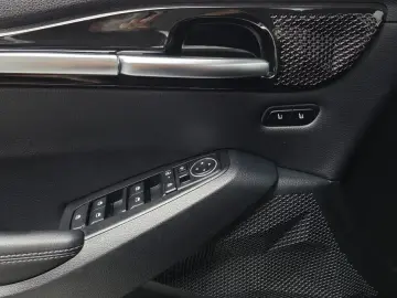 2023 Kia Seltos с пробегом 33 848 км