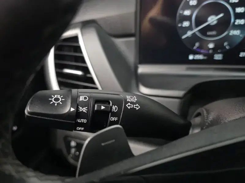 2023 Kia Seltos с пробегом 33 848 км