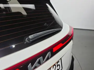 2023 Kia Seltos с пробегом 33 848 км