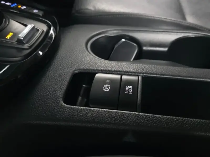 2023 Kia Seltos с пробегом 33 848 км