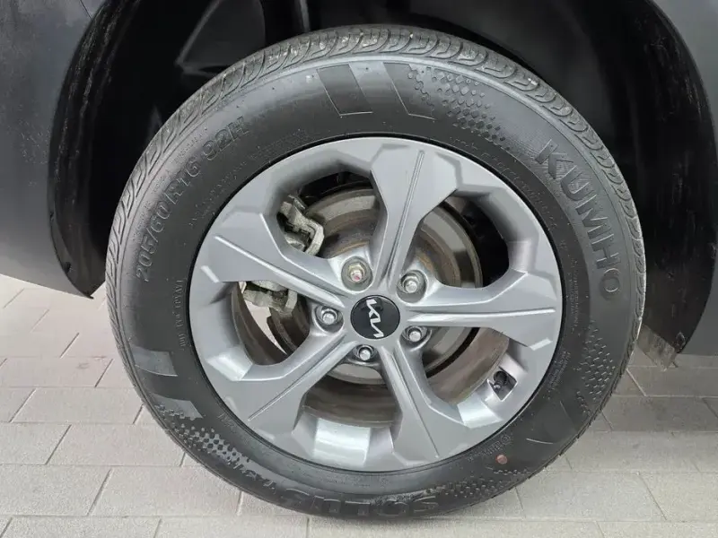 2024 Kia Seltos с пробегом 20 106 км