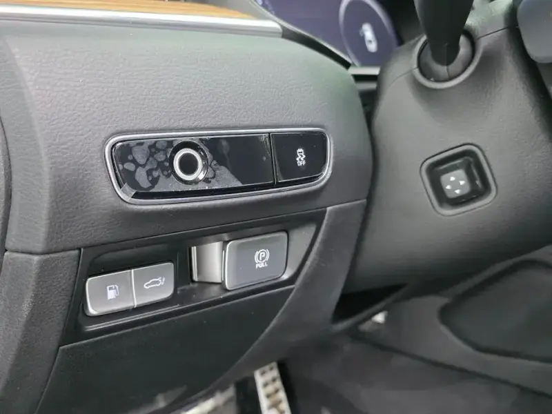 2023 Kia K9 с пробегом 44 932 км