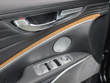 2023 Kia K9 с пробегом 44 932 км