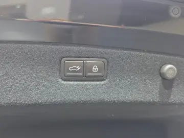 2023 Kia K9 с пробегом 44 932 км