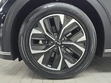 2022 Kia EV6 с пробегом 66 159 км