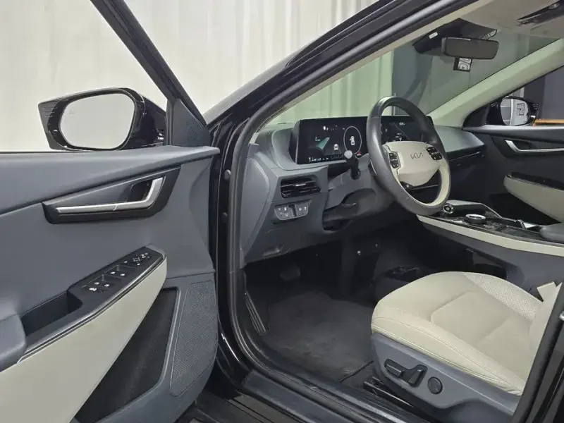 2022 Kia EV6 с пробегом 66 159 км