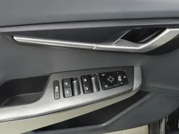 2022 Kia EV6 с пробегом 66 159 км