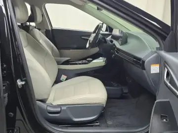 2022 Kia EV6 с пробегом 66 159 км