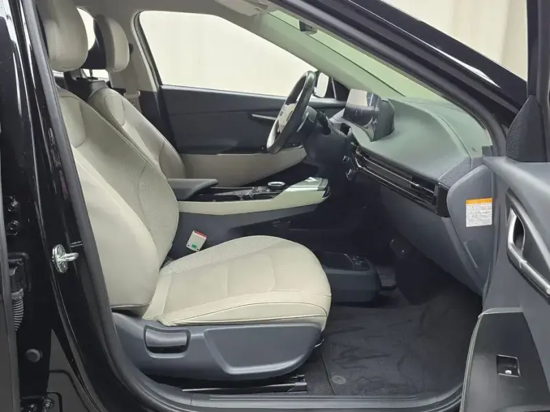 2022 Kia EV6 с пробегом 66 159 км
