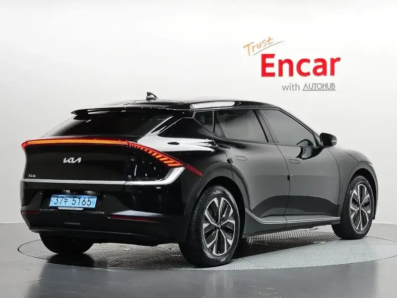 2022 Kia EV6 с пробегом 69 739 км