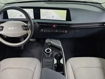 2022 Kia EV6 с пробегом 69 739 км