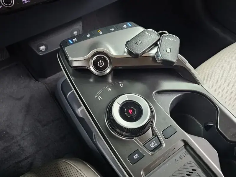 2022 Kia EV6 с пробегом 69 739 км