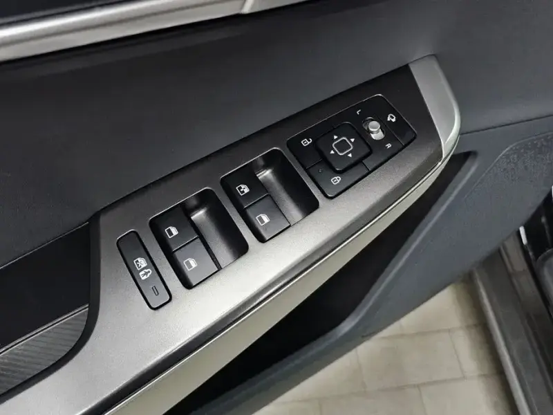 2022 Kia EV6 с пробегом 69 739 км