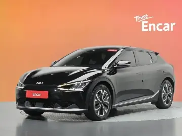 2022 Kia EV6 с пробегом 50 956 км