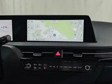 2022 Kia EV6 с пробегом 50 956 км